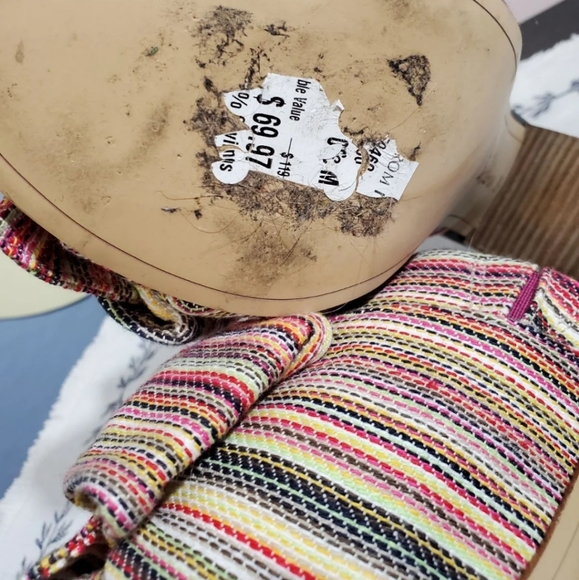 Size 6.5 Multicolor Woven YUMI Mules - Picture 8 of 8